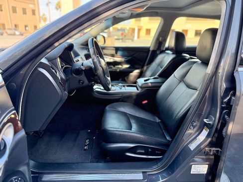 Used 2015 INFINITI Q70 L 3.7 image 37