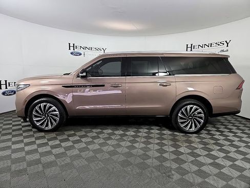 New 2025 Lincoln Navigator L Black Label image 8