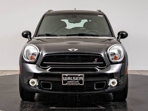 Used 2016 MINI Cooper Countryman S FWD image 2