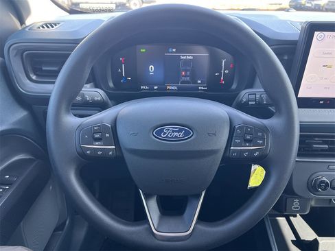 New 2025 Ford Maverick XL image 8