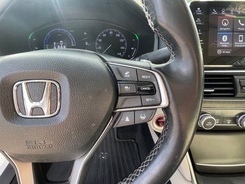 Used 2021 Honda Accord Touring image 23