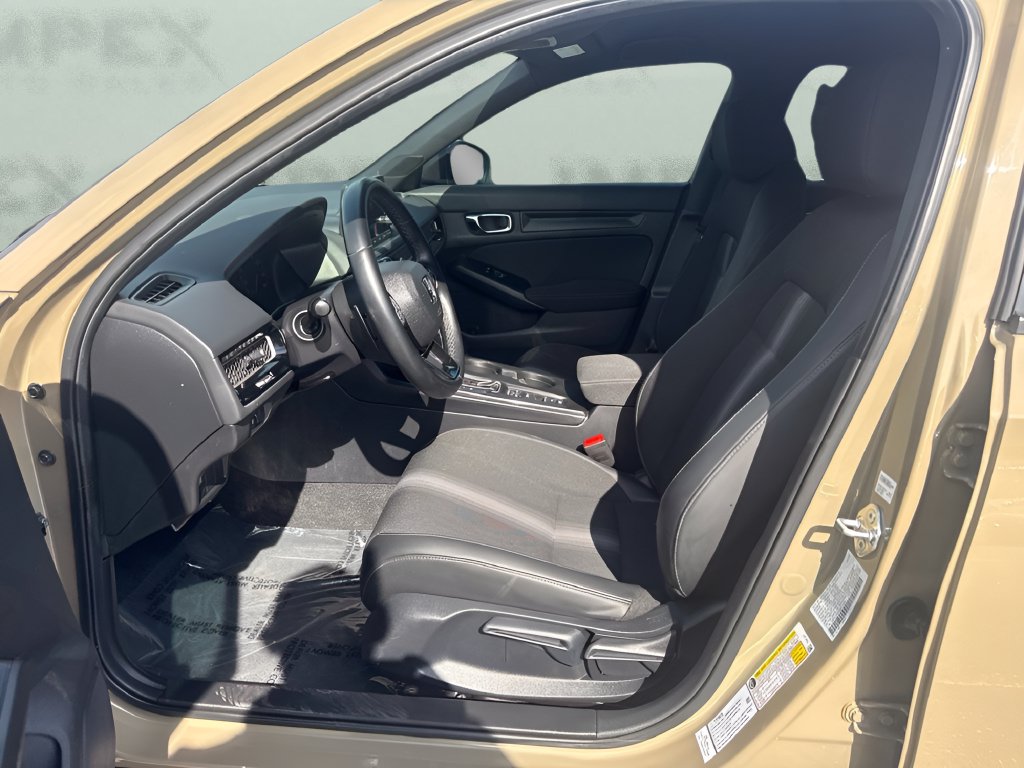 Used 2025 Honda Civic Sport image 9