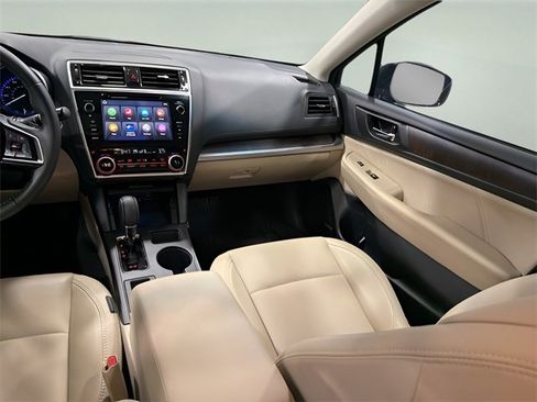 Used 2019 Subaru Outback 2.5i Limited image 29
