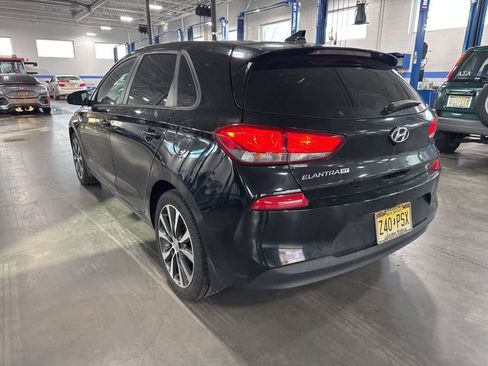 Used 2019 Hyundai Elantra GT w/ Style Package 02 image 2