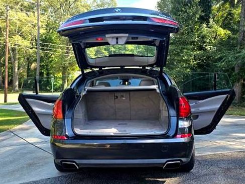 Used 2012 BMW 550i Gran Turismo w/ Driver Assistance Pkg image 18