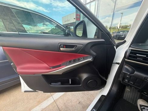 Used 2019 Lexus IS 300 F Sport w/ F Sport Package AWD/4WD image 7