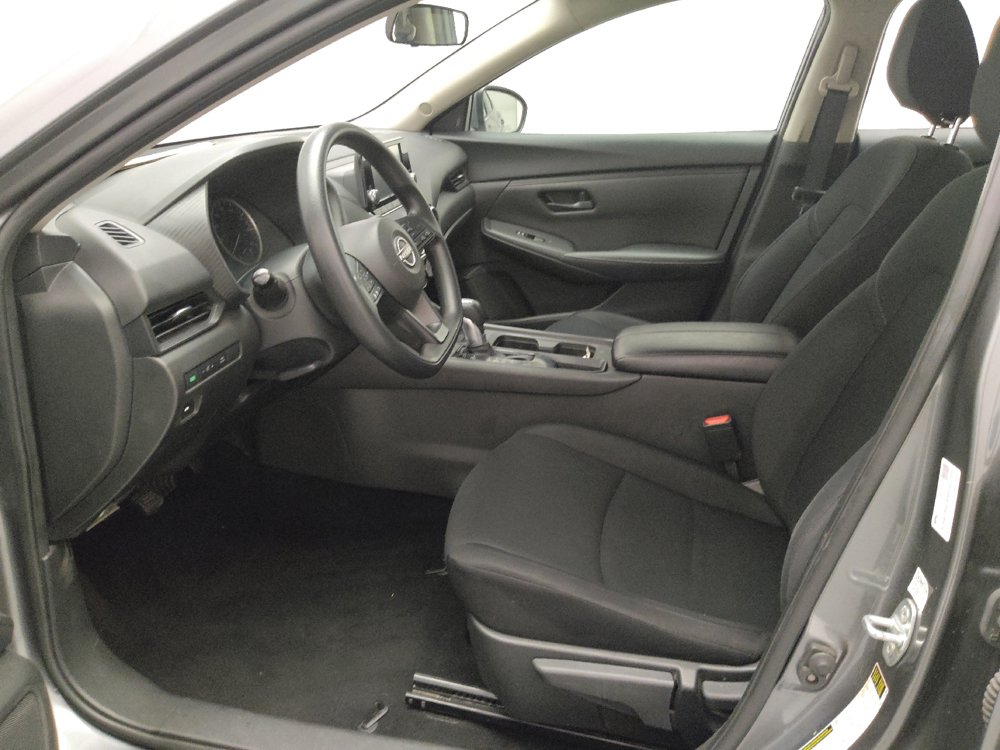 Used 2024 Nissan Sentra S FWD image 17