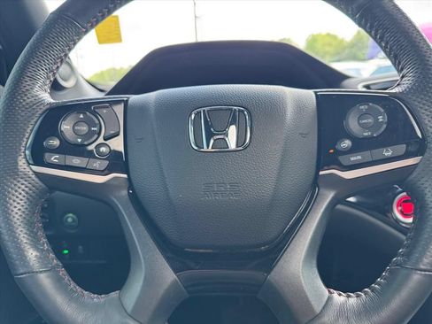 Used 2025 Honda Passport Black Edition image 19