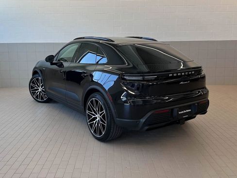 New 2025 Porsche Macan 4 Electric image 50