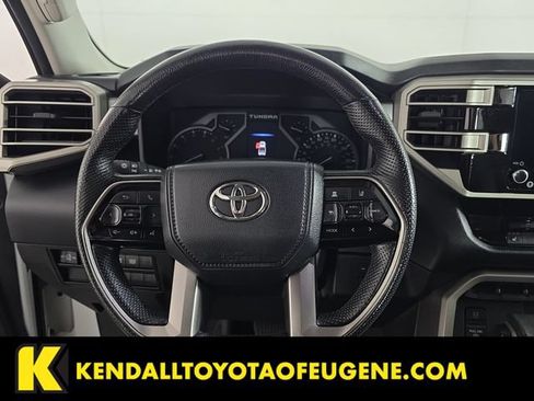 Used 2022 Toyota Tundra SR5 AWD/4WD image 13