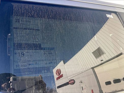 New 2026 Toyota Tundra Limited image 18