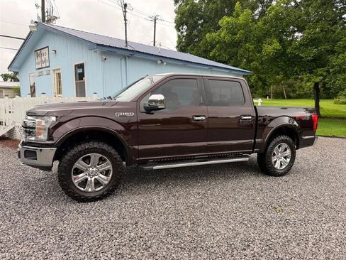 Used 2018 Ford F150 Lariat w/ Equipment Group 502A Luxury AWD/4WD image 2