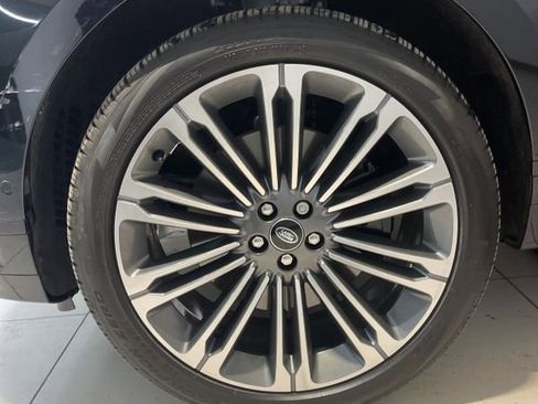 Used 2026 Land Rover Range Rover Velar Autobiography image 7