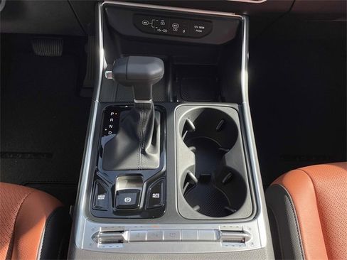 New 2026 Kia Carnival SX Prestige image 11