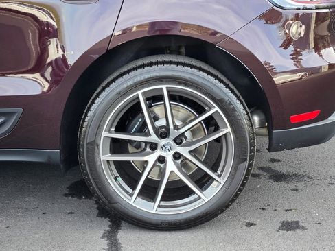 New 2026 Porsche Macan AWD/4WD image 11