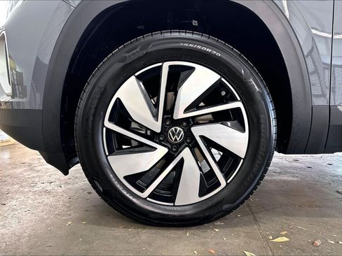 New 2026 Volkswagen Atlas SEL AWD/4WD image 13