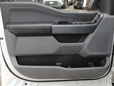 Used 2024 Ford F150 XLT w/ Mobile Office Package image 21