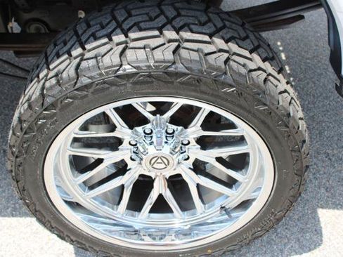 Used 2019 Ford F250 XLT AWD/4WD image 13