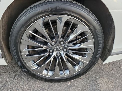Used 2018 Lexus LS 500 AWD image 11