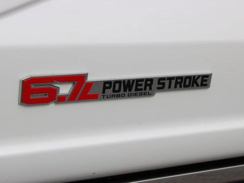 Used 2025 Ford F450 Platinum w/ Platinum Plus Package image 22