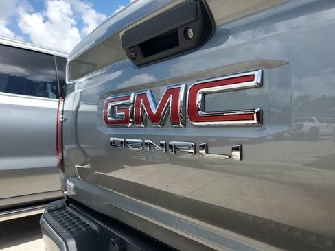 New 2026 GMC Canyon Denali AWD/4WD image 7