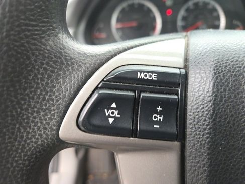 Used 2010 Honda Accord LX image 4