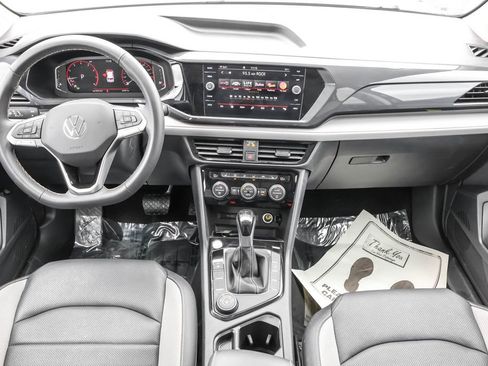 Certified 2023 Volkswagen Taos SEL AWD/4WD image 33