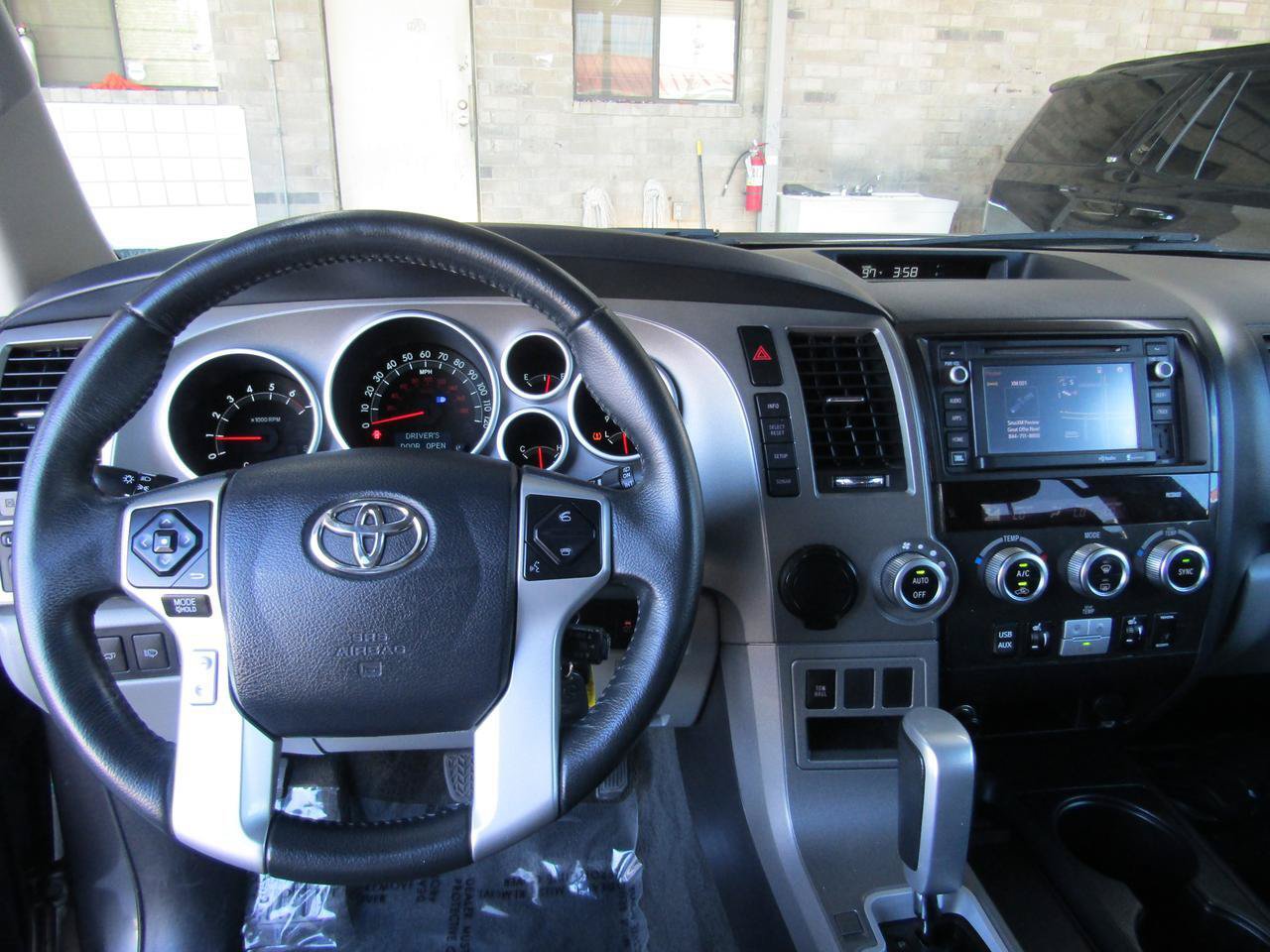 Used 2015 Toyota Sequoia Limited RWD image 20