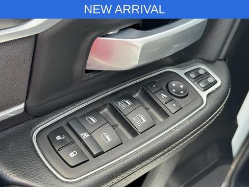 Used 2024 RAM 2500 Big Horn w/ Bed Utility Group AWD/4WD image 18