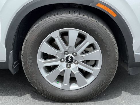 Used 2023 Hyundai Palisade SEL AWD/4WD image 16