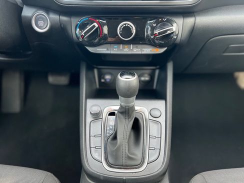 Used 2023 Hyundai Kona SEL image 20