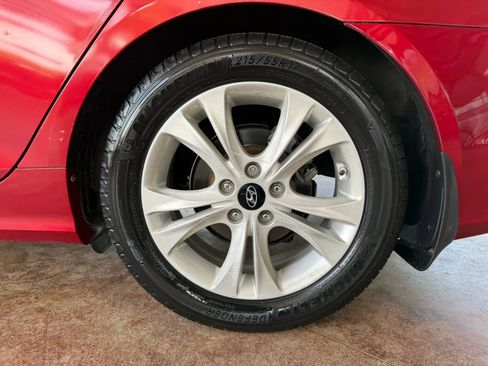 Used 2012 Hyundai Sonata Limited image 25