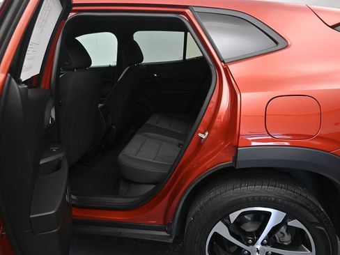 Certified 2024 Chevrolet Trax RS w/ Driver Confidence Package FWD image 22