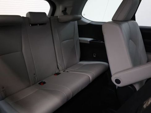 Used 2025 Toyota Grand Highlander FWD image 80