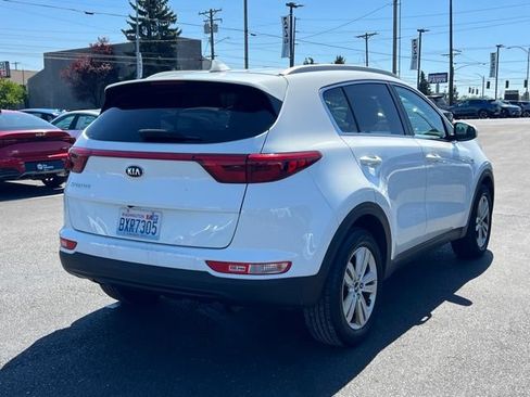 Used 2018 Kia Sportage LX w/ LX Popular Package AWD/4WD image 7