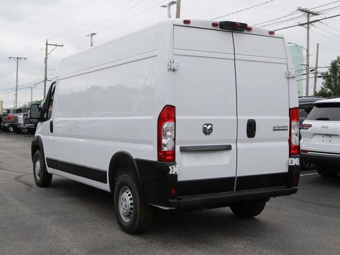 New 2024 RAM ProMaster 2500 w/ Premium Convenience Group image 7