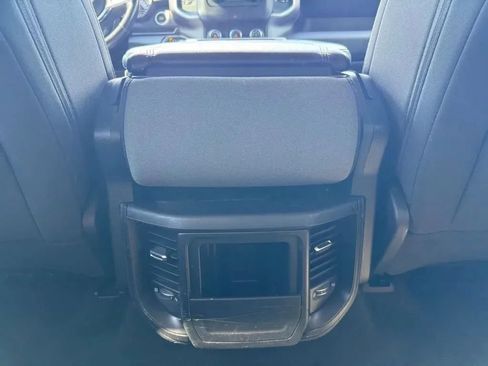 Used 2019 RAM 1500 Big Horn AWD/4WD image 20
