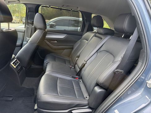 Used 2025 MAZDA CX-70 3.3 Turbo w/ Preferred Package image 36