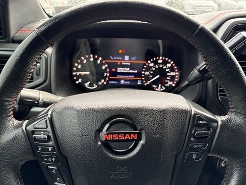 Used 2020 Nissan Titan PRO-4X image 23