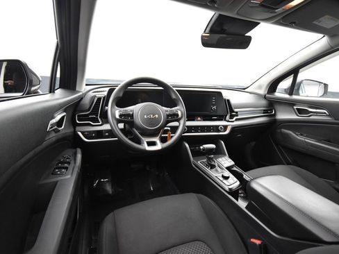 Certified 2023 Kia Sportage LX image 11