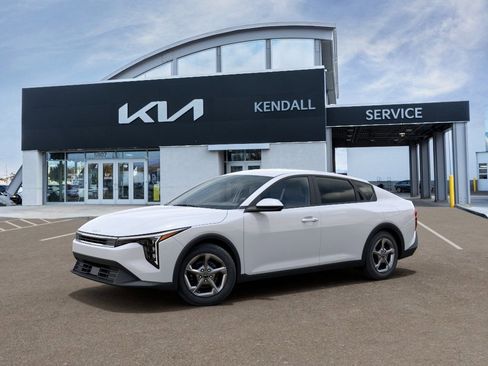 New 2026 Kia K4 FWD image 3