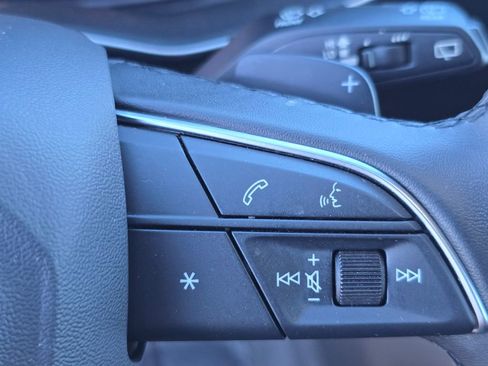 Used 2023 Audi Q8 Premium w/ Convenience Package image 24