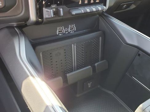 New 2026 RAM 2500 Big Horn image 18