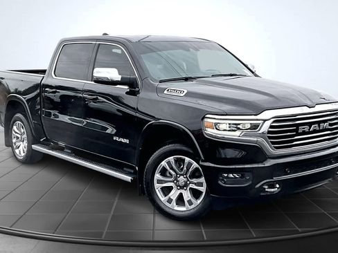 Used 2023 RAM 1500 Limited w/ Body-Colour Bumper Group image 22