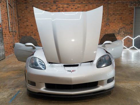 Used 2013 Chevrolet Corvette Grand Sport w/ 2LT Preferred Equipment Group RWD image 25