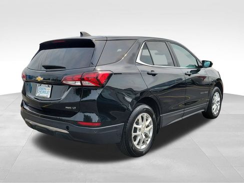 Used 2024 Chevrolet Equinox LT AWD/4WD image 4