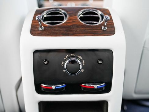 Certified 2022 Rolls-Royce Ghost image 27