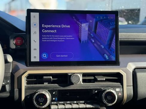 Used 2024 Toyota Tacoma TRD Off-Road w/ TRD Off Road Premium Package image 32