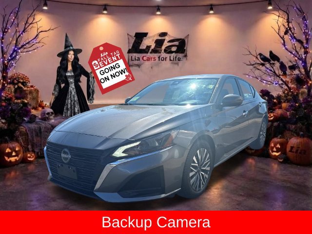 Used 2024 Nissan Altima 2.5 SV w/ SV Premium Package FWD image 8