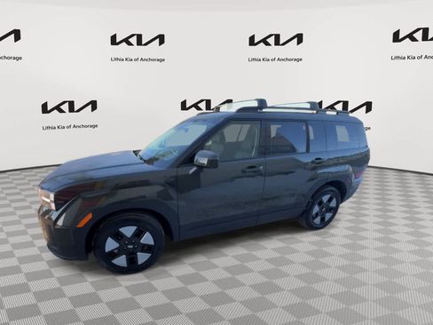 Used 2025 Hyundai Santa Fe SEL image 4